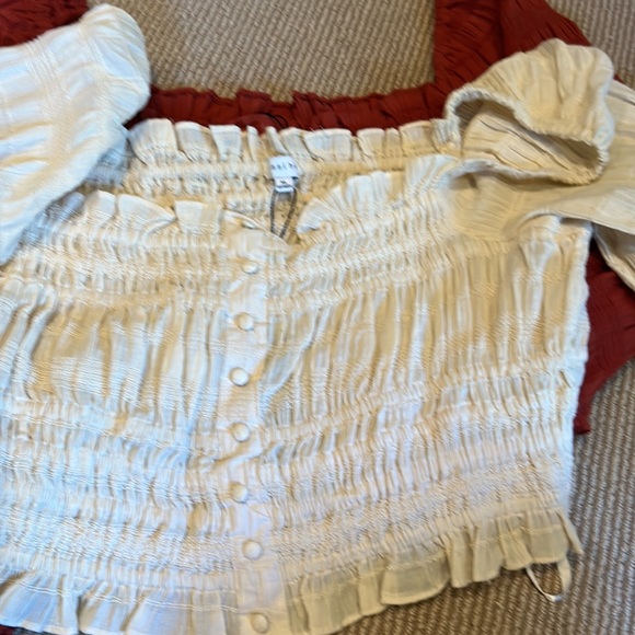 2 NWT GIANNI BINI ruched elastic fall crop tops size L/XL - Picture 11 of 11